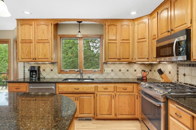 13445 Georgia Cir, Apple Valley, MN 55124 - photo 9