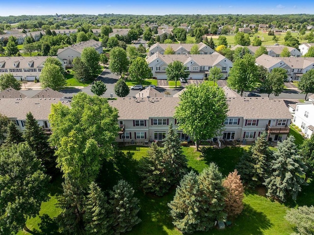915 Providence Dr, Shakopee, MN 55379 - photo 2