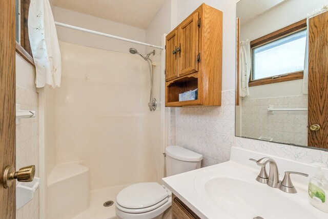 8240 Sumter Ave N, Brooklyn Park, MN 55445 - photo 11