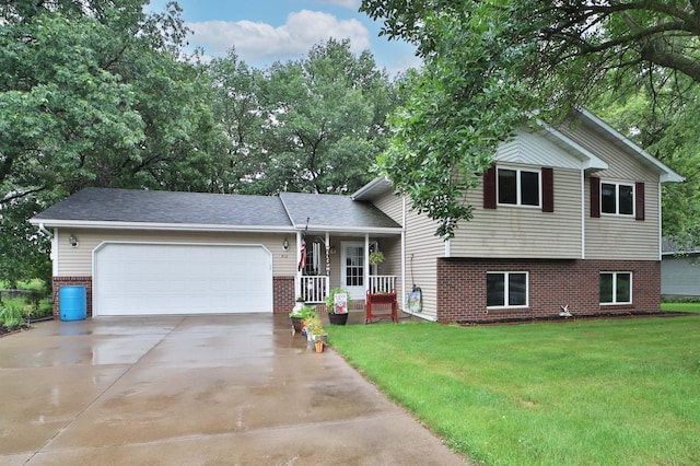 912 9th St NE, Little Falls, MN 56345 - photo 1