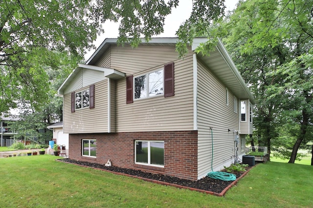 912 9th St NE, Little Falls, MN 56345 - photo 2