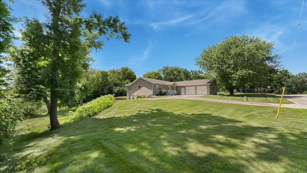 906 Lake St, Osakis, MN 56360 - photo 1