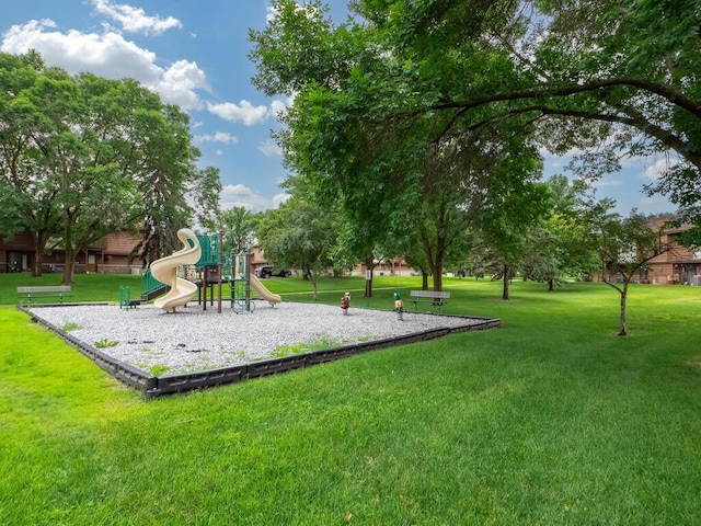 12583 Alder St NW, Coon Rapids, MN 55448 - photo 22