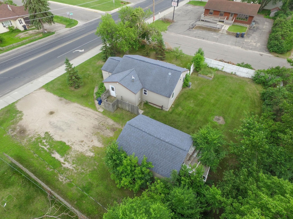 2423 Irvine Ave NW, Bemidji, MN 56601 - photo 1