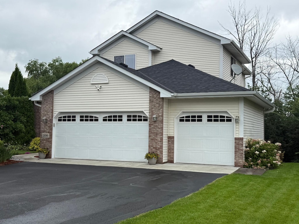 22085 Ethan Ave, Forest Lake, MN 55025 - photo 2