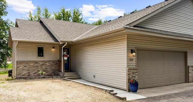 613 Temple St, Alexandria, MN 56308 - photo 1