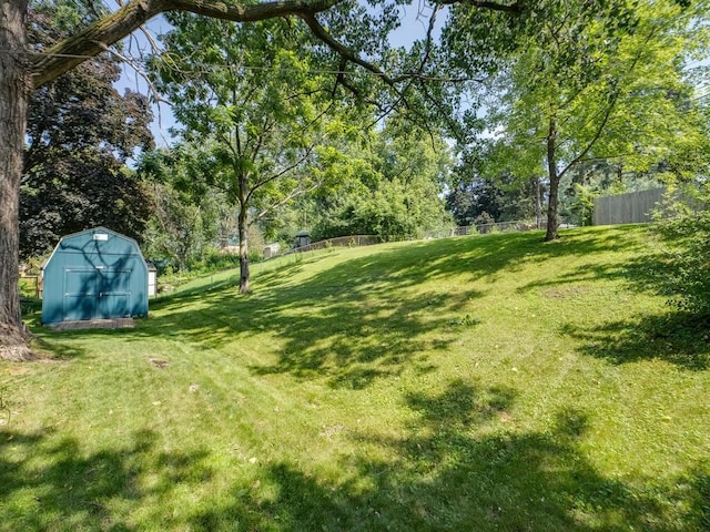 664 Belmont Ln W, Roseville, MN 55113 - photo 27