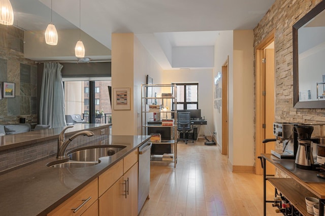 100 3rd Ave S Unit 406, Minneapolis, MN 55401 - photo 7