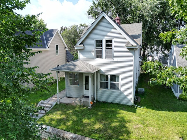 1651 4th St E, Saint Paul, MN 55106 - photo 2