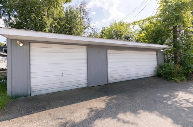 1651 4th St E, Saint Paul, MN 55106 - photo 23