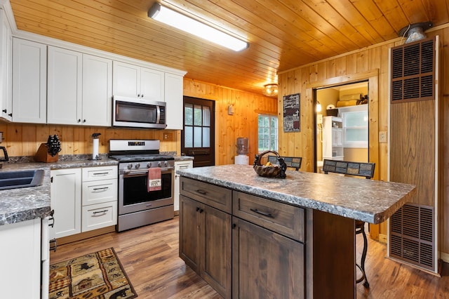 35345 Lake Bertha Cir, Pequot Lakes, MN 56472 - photo 2