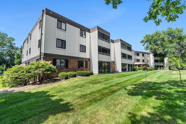 10600 43rd Ave N Unit 203, Plymouth, MN 55442 - photo 40
