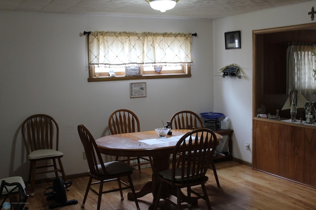 718 6th St N, Wahpeton, ND 58075 - photo 5