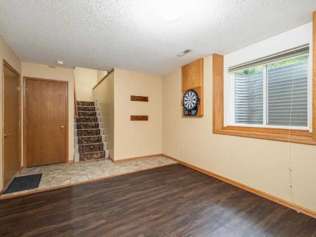 1221 Clarence St, Saint Paul, MN 55106 - photo 23