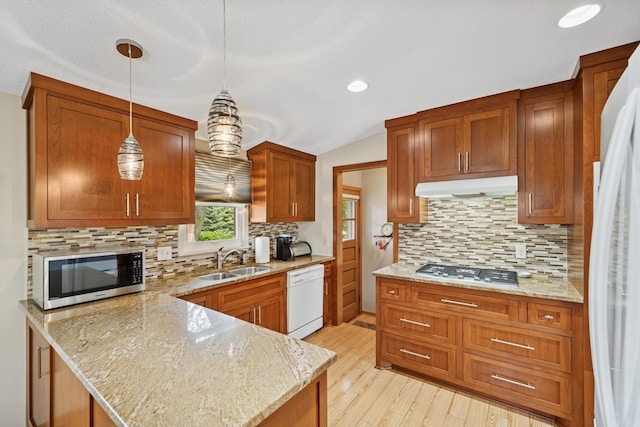 2240 Pennsylvania Ave S, Saint Louis Park, MN 55426 - photo 13