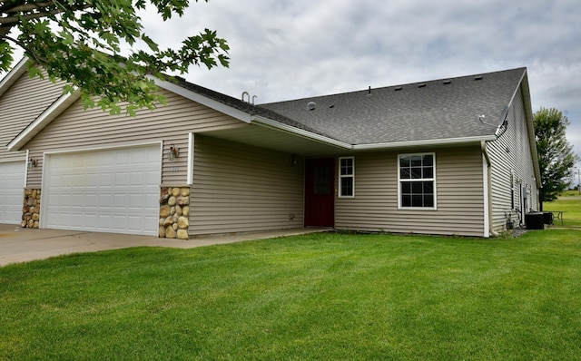 806 11th Ave NE, Milaca, MN 56353 - photo 1