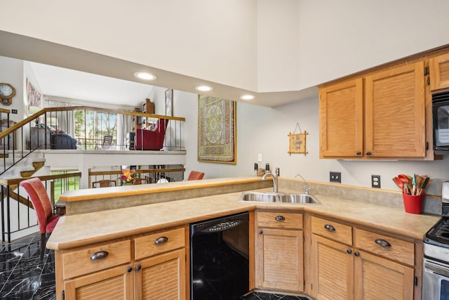 8631 Seasons Pkwy, Woodbury, MN 55125 - photo 9