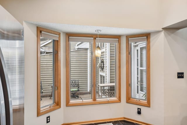 8631 Seasons Pkwy, Woodbury, MN 55125 - photo 11