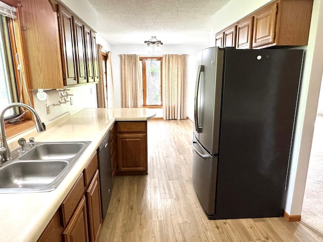 302 5th St SE, Roseau, MN 56751 - photo 2