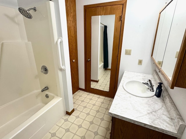 302 5th St SE, Roseau, MN 56751 - photo 7
