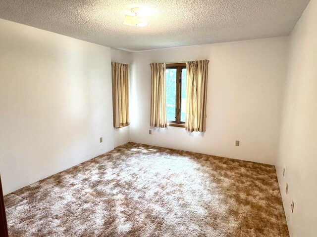 302 5th St SE, Roseau, MN 56751 - photo 9