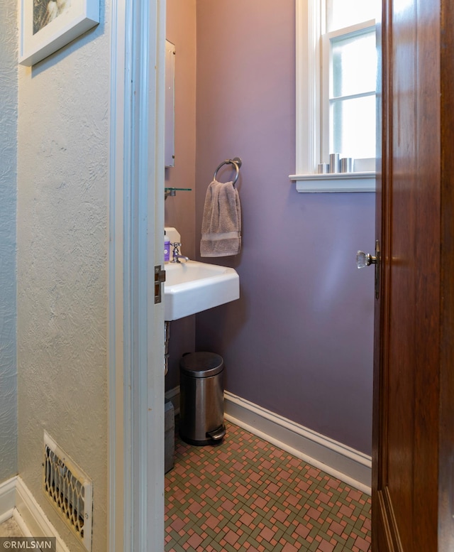 708 Minnehaha Pkwy E, Minneapolis, MN 55417 - photo 21