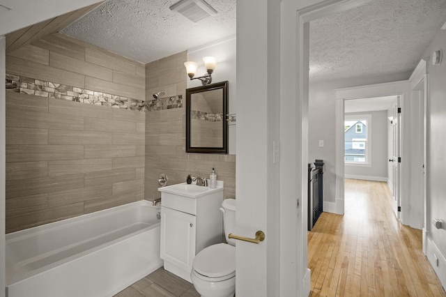 3236 Hennepin Ave, Minneapolis, MN 55408 - photo 28