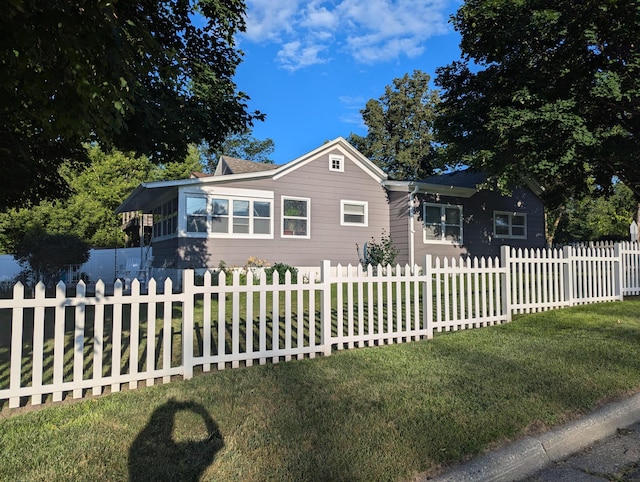 328 Alcott Ave, Fergus Falls, MN 56537 - photo 3