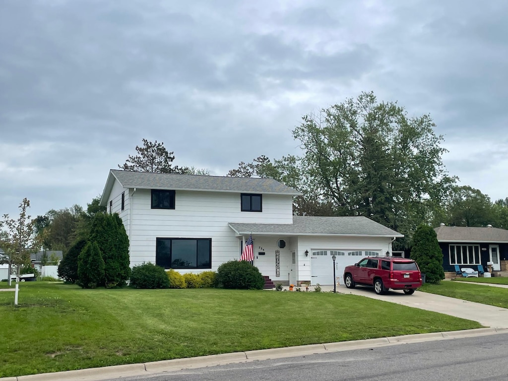 534 Lake Shore Dr, Sauk Centre, MN 56378 - photo 1