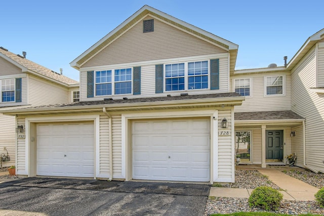 728 Cobblestone Way, Shakopee, MN 55379 - photo 1