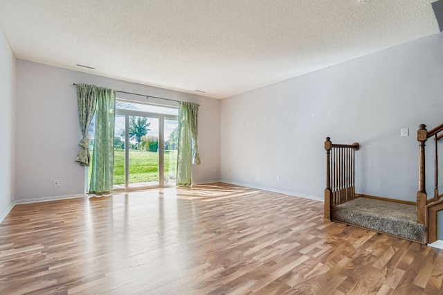 728 Cobblestone Way, Shakopee, MN 55379 - photo 3