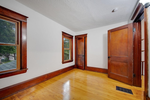 1258 Blair Ave, Saint Paul, MN 55104 - photo 18