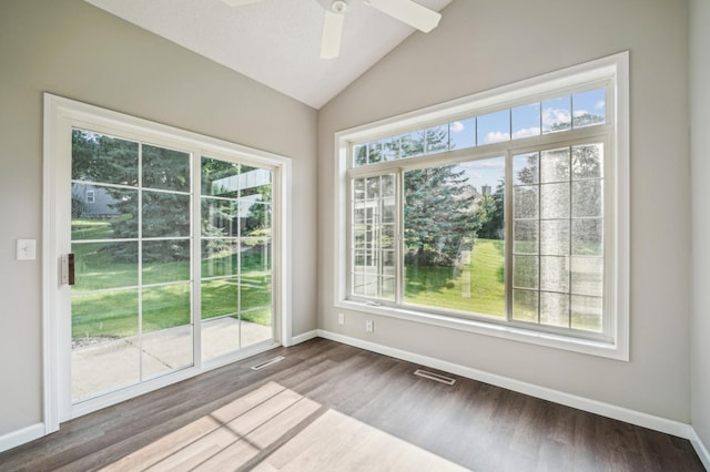 179 Lakeview Rd E, Chanhassen, MN 55317 - photo 12
