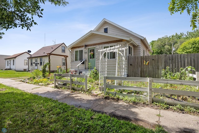 322 19th St N, Fargo, ND 58102 - photo 2