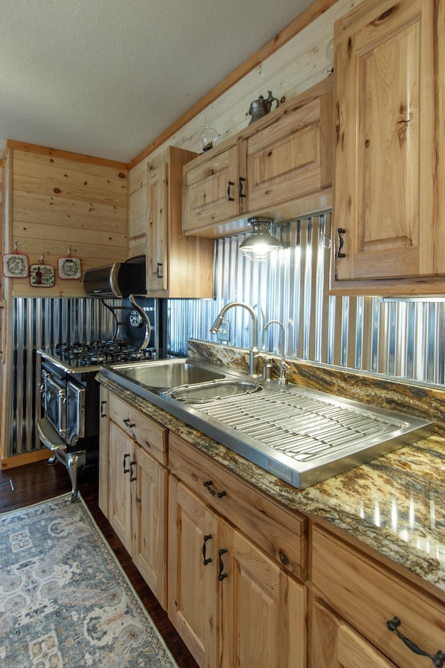 608 Broadway St, Wahkon, MN 56386 - photo 8