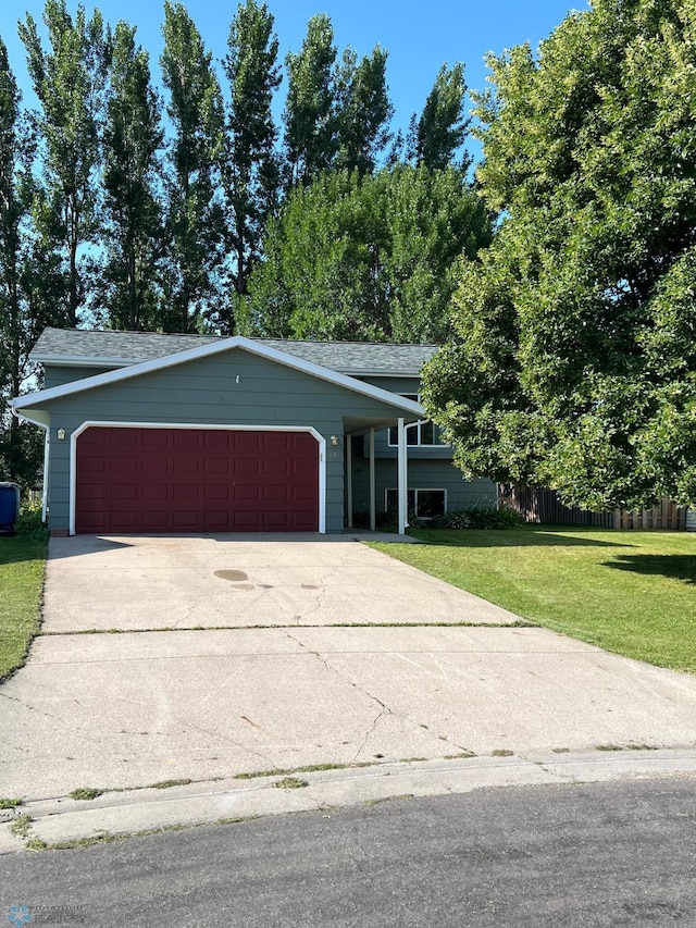 1246 32nd Street Cir S, Moorhead, MN 56560 - photo 1