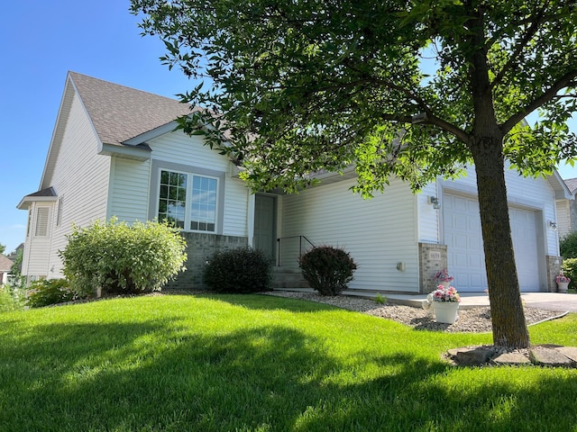 6659 Lipizzan Trl, Forest Lake, MN 55025 - photo 1