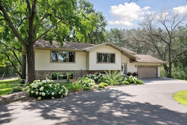 25579 Kettle River Blvd, Wyoming, MN 55092 - photo 1