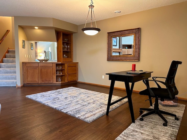 245 Canyon Dr, Hudson, WI 54016 - photo 3