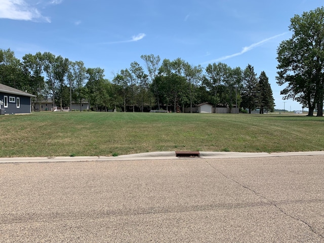 315 Mueller Dr, Hendricks, MN 56136 - photo 1