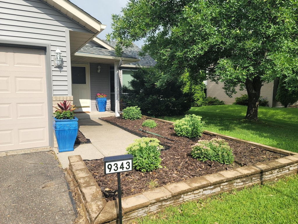 9343 Red Rock Ln, Monticello, MN 55362 - photo 2