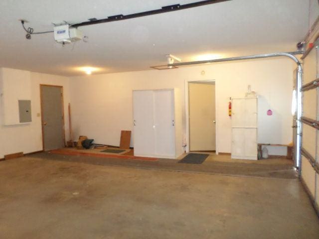 202 Kendall Ave S, Thief River Falls, MN 56701 - photo 36