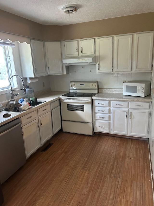 312 Cherry Ave W, Fergus Falls, MN 56537 - photo 5