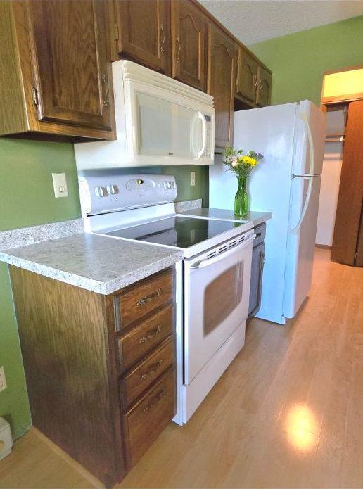 2308 18th St S Unit H, Fargo, ND 58103 - photo 6