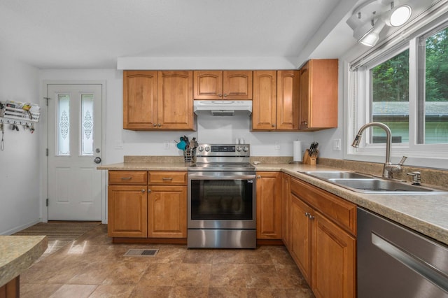 307 10th Ave, Grand Rapids, MN 55744 - photo 11