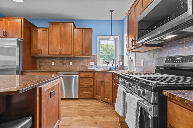 81 Lockwood Ct, Hudson, WI 54016 - photo 12