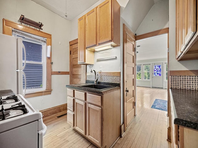 4002 26th Ave S, Minneapolis, MN 55406 - photo 21