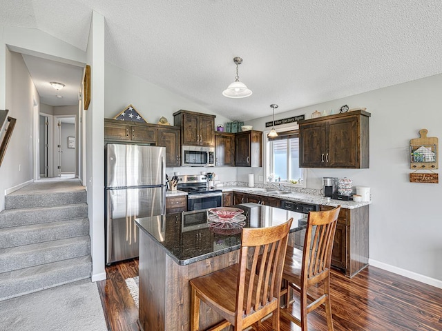 12158 Hupp St NE, Blaine, MN 55449 - photo 6