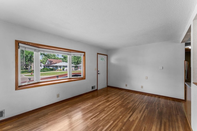 5572 Aldine St, Shoreview, MN 55126 - photo 11