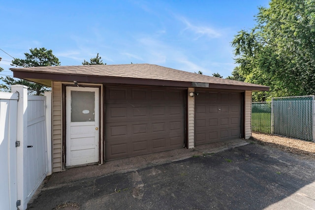 5572 Aldine St, Shoreview, MN 55126 - photo 23